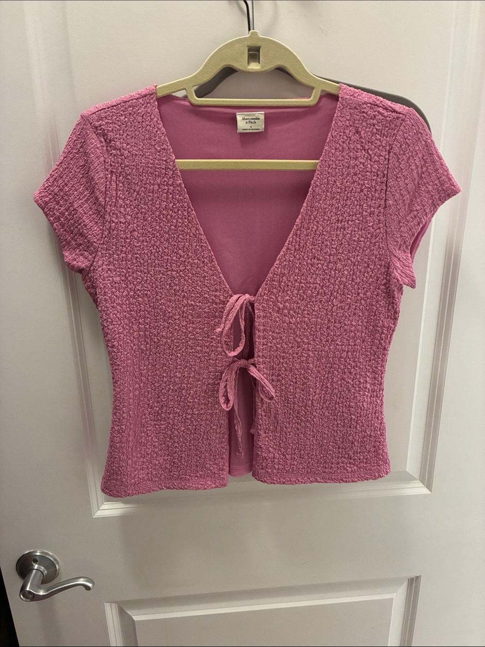 Abercrombie Pink Tie-Front Textured Short Sleeve Top